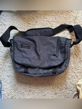 Swiss Gear Cross Body Bookbag